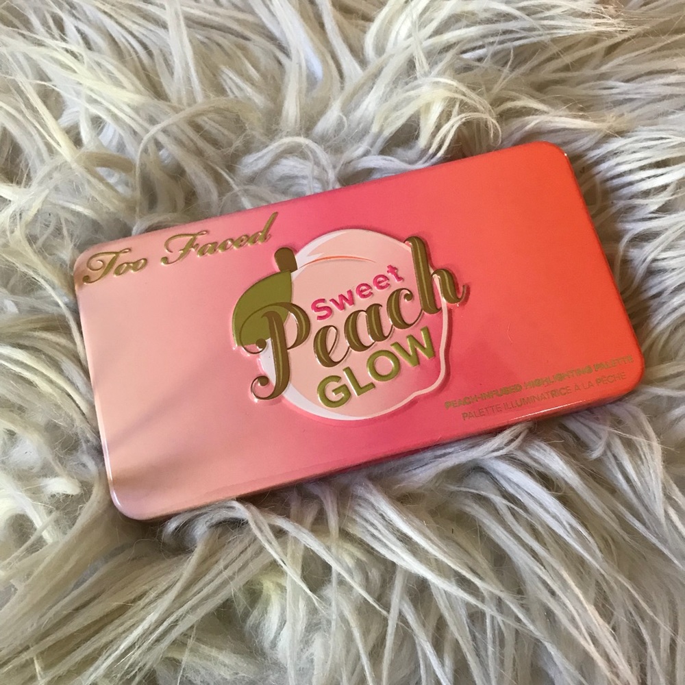 TOO FACED Sweet Peach Glow Cheek Palette